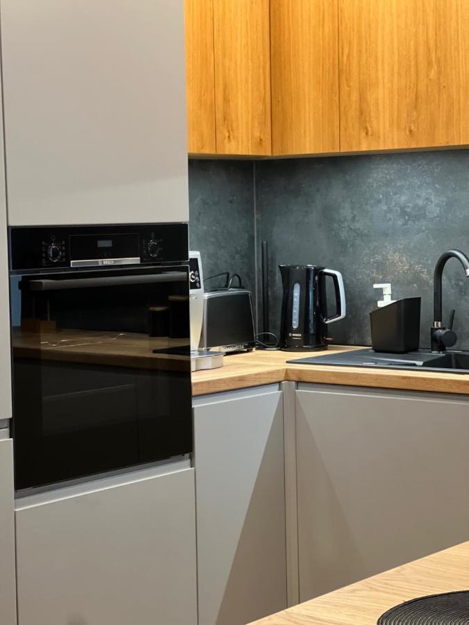 Family & Business Elegant Apartments, Kadzielnia, Wdk, Stadion Korona -1 Bedroom, Terrace, Garage, New! Кельце Экстерьер фото