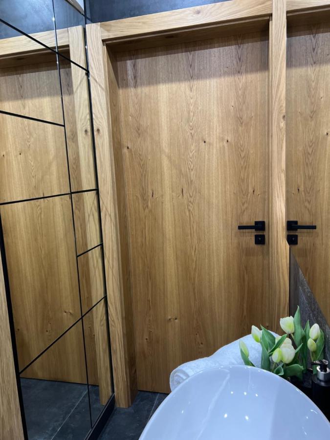 Family & Business Elegant Apartments, Kadzielnia, Wdk, Stadion Korona -1 Bedroom, Terrace, Garage, New! Кельце Экстерьер фото