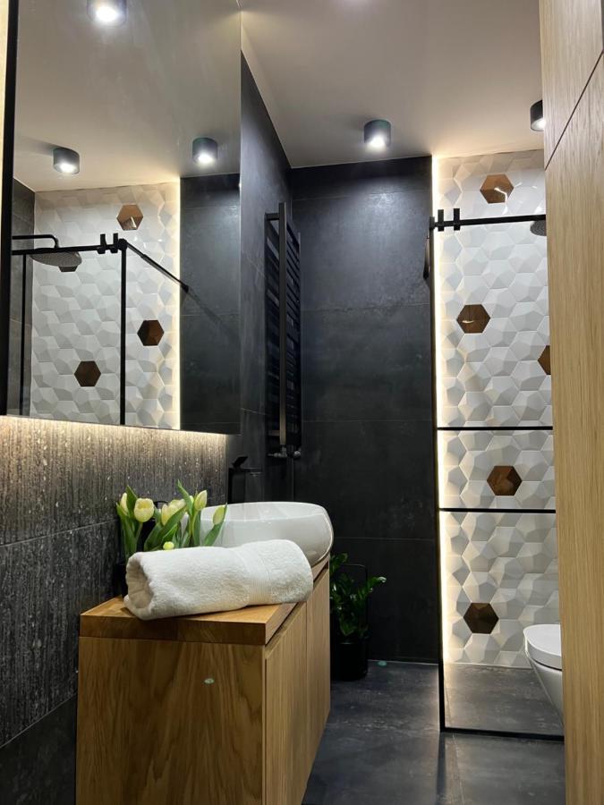 Family & Business Elegant Apartments, Kadzielnia, Wdk, Stadion Korona -1 Bedroom, Terrace, Garage, New! Кельце Экстерьер фото